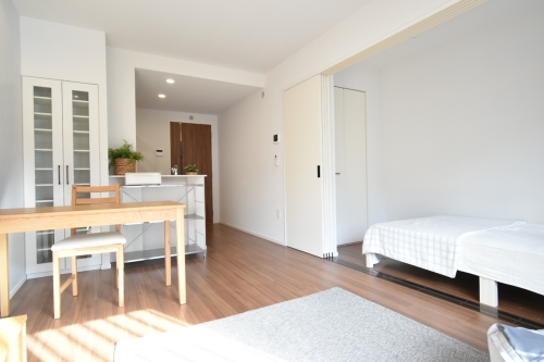 その他部屋・スペース　写真は１０２号室のものです。モデルルーム設置中（契約に家具類