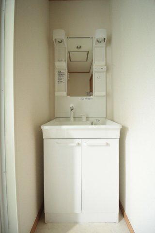 洗面設備　別室参考写真　ヴィラロイヤル滝野川　北区滝野川1