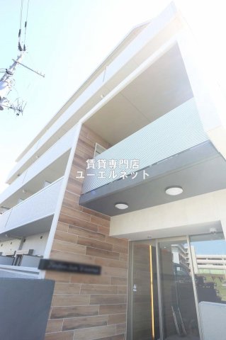 建物外観　シンプルで洗練されたデザインが毎日の暮らしに心地よさをプラス