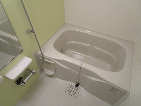 バス・シャワールーム　浴室
