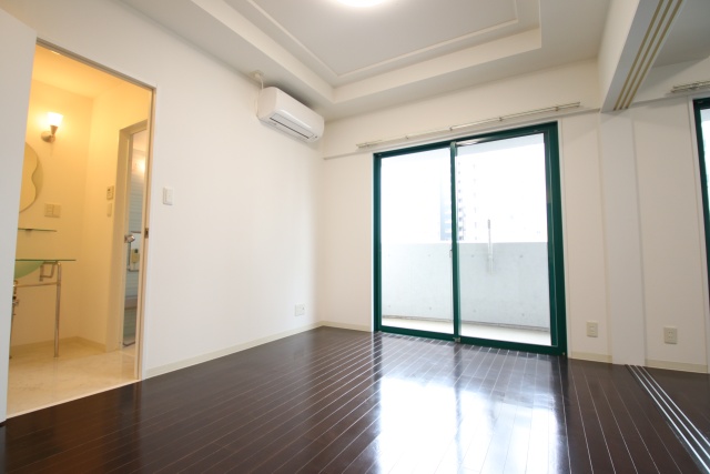 居室・リビング　※別室の参考写真の為、現況優先です。