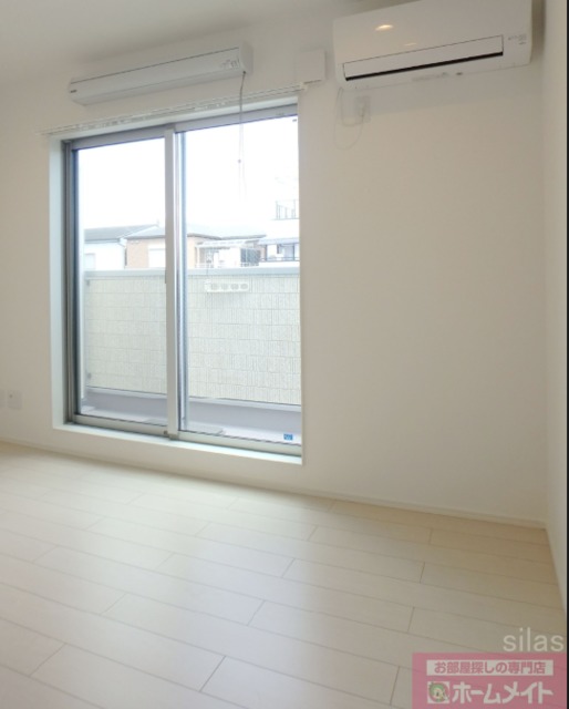 居室・リビング　同仕様