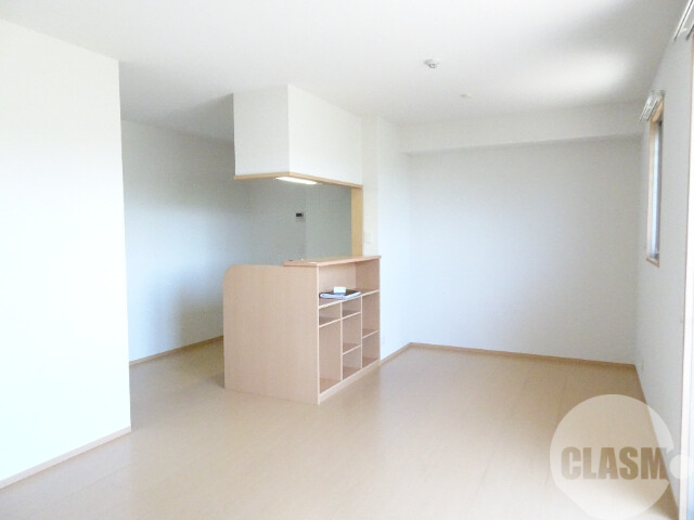 居室・リビング　カウンターキッチンです♪