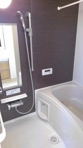 バス・シャワールーム　お風呂で日々の疲れを落としましょう