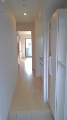 玄関　落ち着いた玄関です