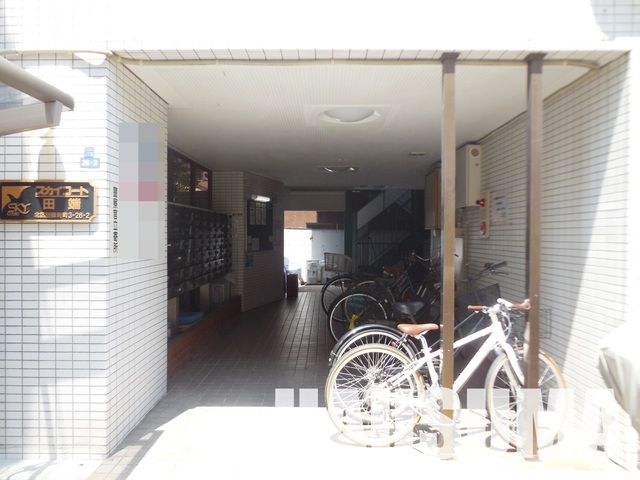 エントランス　エントランス