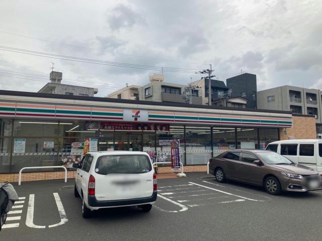 コンビニ　セブンイレブン鹿児島騎射場店（コンビニ）まで420m
