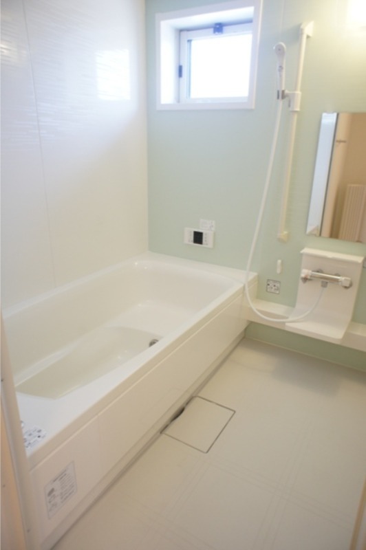 バス・シャワールーム　図面と現状に相違がある場合には現状を優先