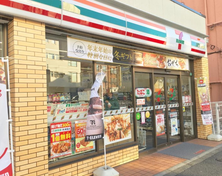 コンビニ　セブンイレブン豊島高田3丁目店（コンビニ）まで152m