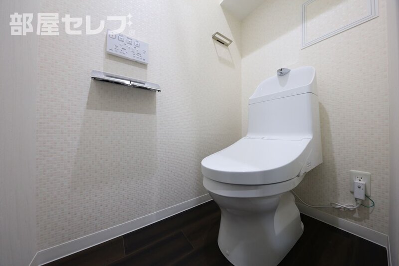 トイレ　８０２号室写真