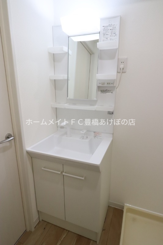 洗面設備　同型別部屋写真