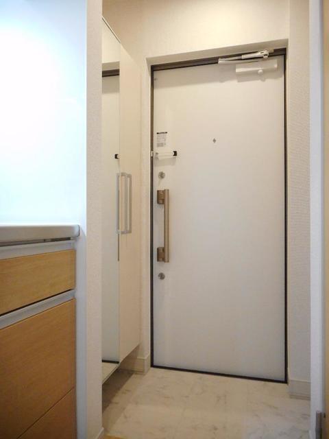 玄関　玄関