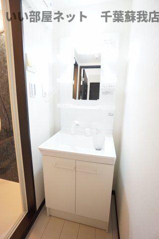 洗面設備　洗面所です