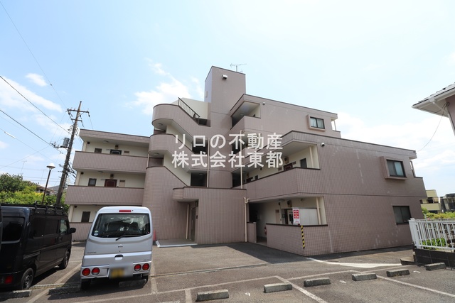 建物外観　丈夫で安心の鉄筋コンクリート造マンションです☆