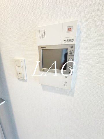 セキュリティ　モニター付きインターホンになります。