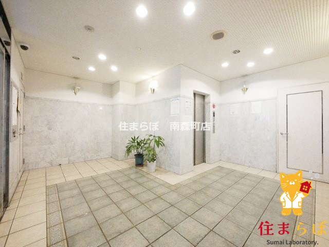 エントランス　共用部の印象も大切に