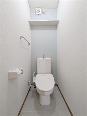 ラ・フルール A棟のトイレ写真