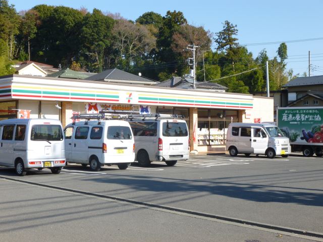 コンビニ　セブンイレブン（コンビニ）まで1200m