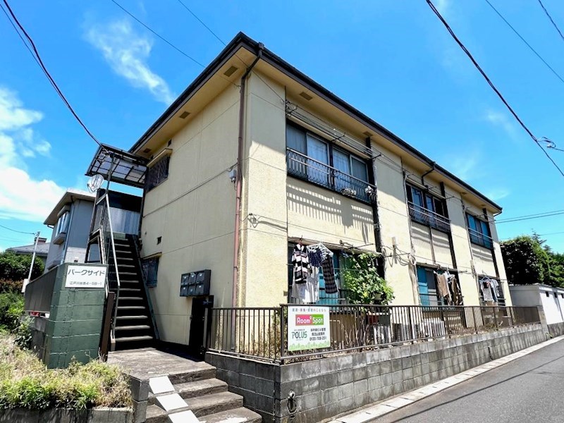 建物外観　江戸川台駅徒歩７分（５６０ｍ）