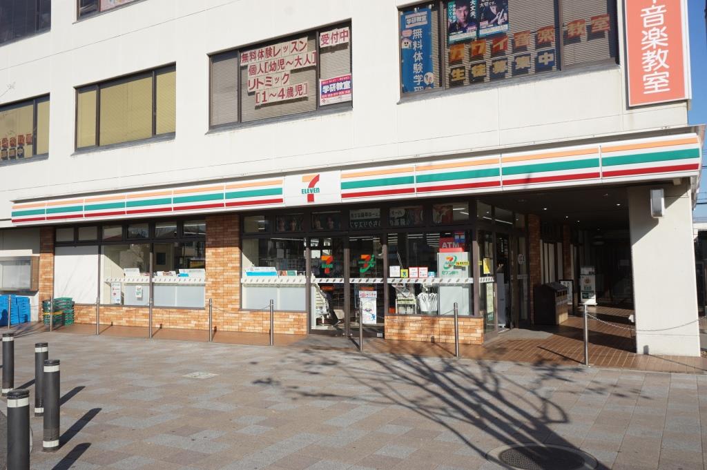 コンビニ　セブンイレブン 流山江戸川台西店（コンビニ）まで654m