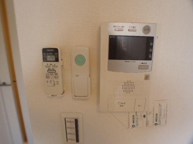 セキュリティ　TVインターホンで安心