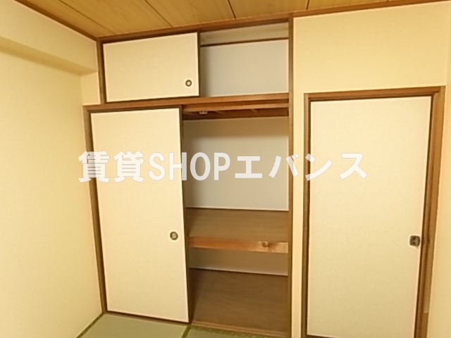 収納　ちょっとした収納スペースも充実しています
