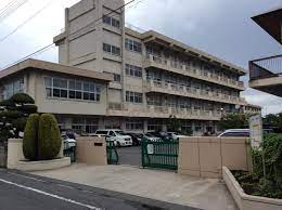中学校　岡山市立福浜中学校（中学校）まで75m