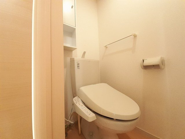 トイレ　シンプルで使いやすいトイレです