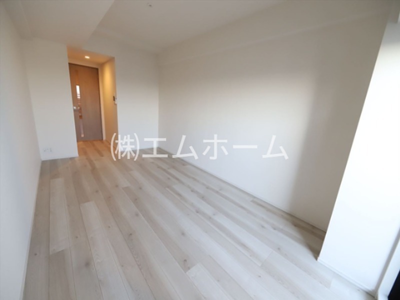 その他部屋・スペース　洋室10.7帖　クローゼット付