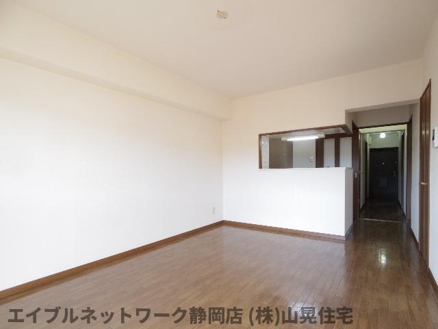 居室・リビング　おしゃれな居間です