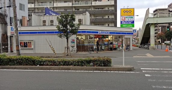 コンビニ　ローソン 淀川三国本町一丁目店（コンビニ）まで191m