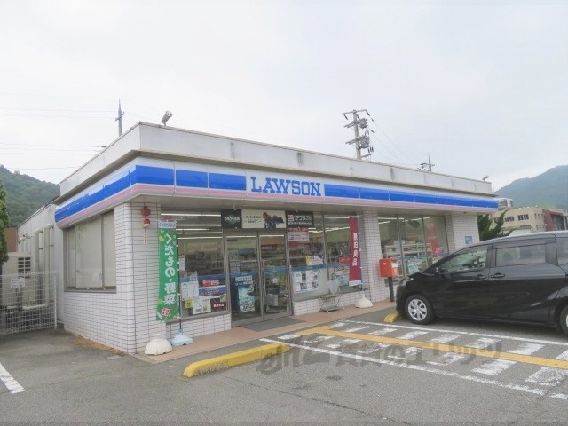 コンビニ　ローソン市島上田店（コンビニ）まで450m