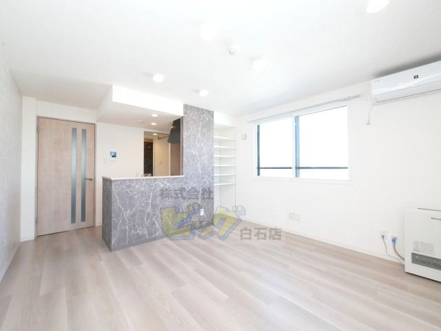 居室・リビング　人気のデザイナーズ仕様のお部屋です♪