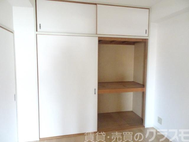 収納　洋室収納