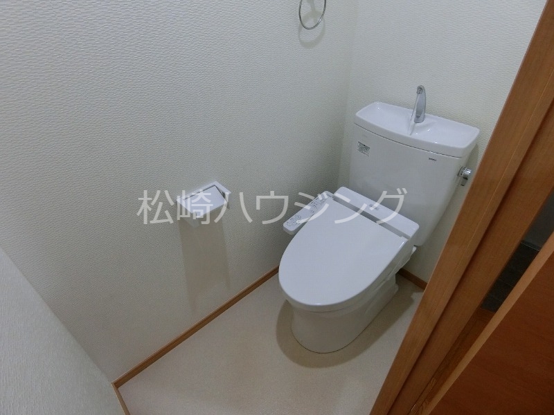 メゾンドソレイユのトイレ写真