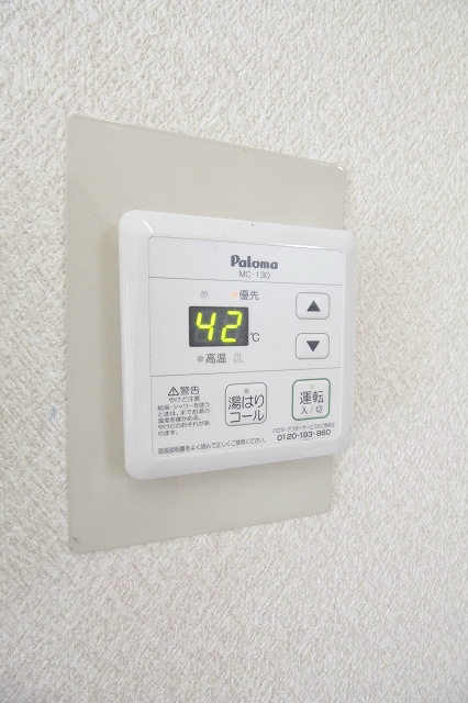 その他設備　給湯器