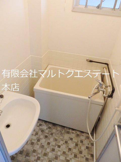 MAMビル B棟の風呂写真