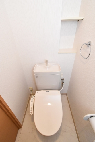 トイレ　※同間取り別号室のお写真です。
