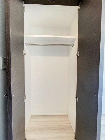 クラリッサ大通り公園の内装写真