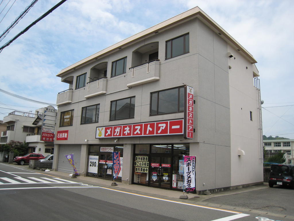 柳川ビルの建物外観