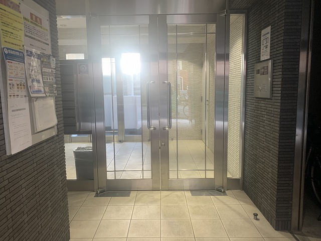 エントランス　エントランス入り口