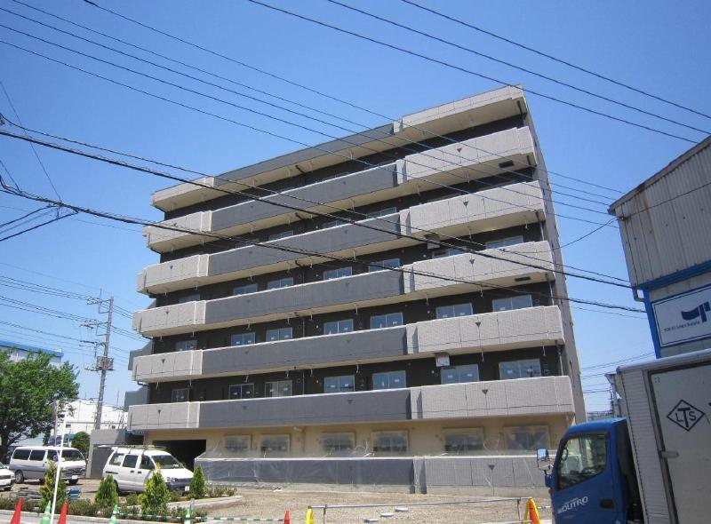戸田市氷川町のマンションの建物外観