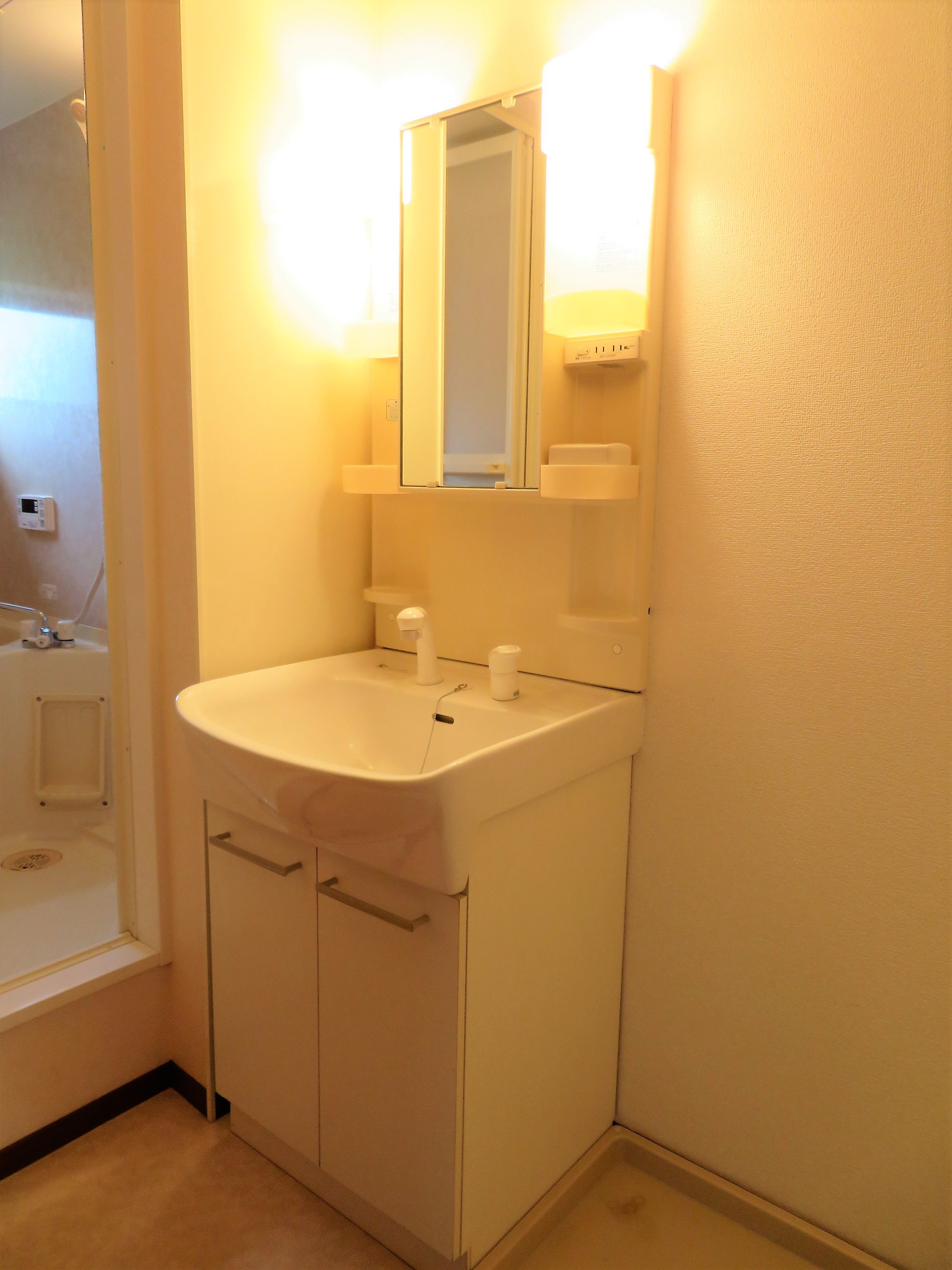 洗面設備　独立洗面台は忙しい朝の見方！！