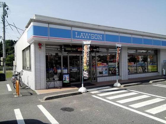 コンビニ　ローソン千代田インター店（コンビニ）まで671m