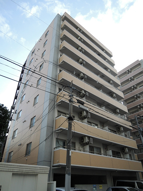 仙台市青葉区一番町のマンションの建物外観