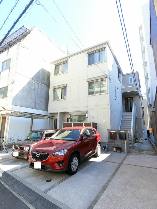 Ｄ-ｒｏｏｍ東蟹屋町の建物外観