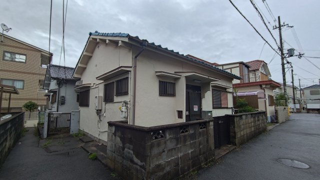 出丸町6-2貸家の建物外観