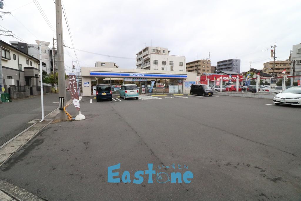 コンビニ　ローソン鹿児島天保山町店（コンビニ）まで412m