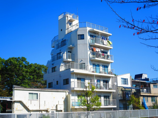 ドムール清澄公園の建物外観