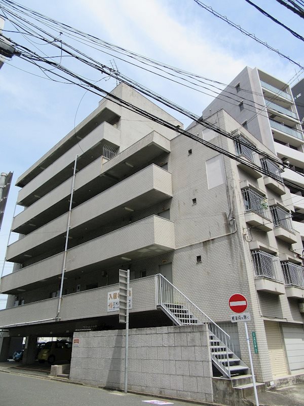 北九州市小倉北区大門のマンションの建物外観